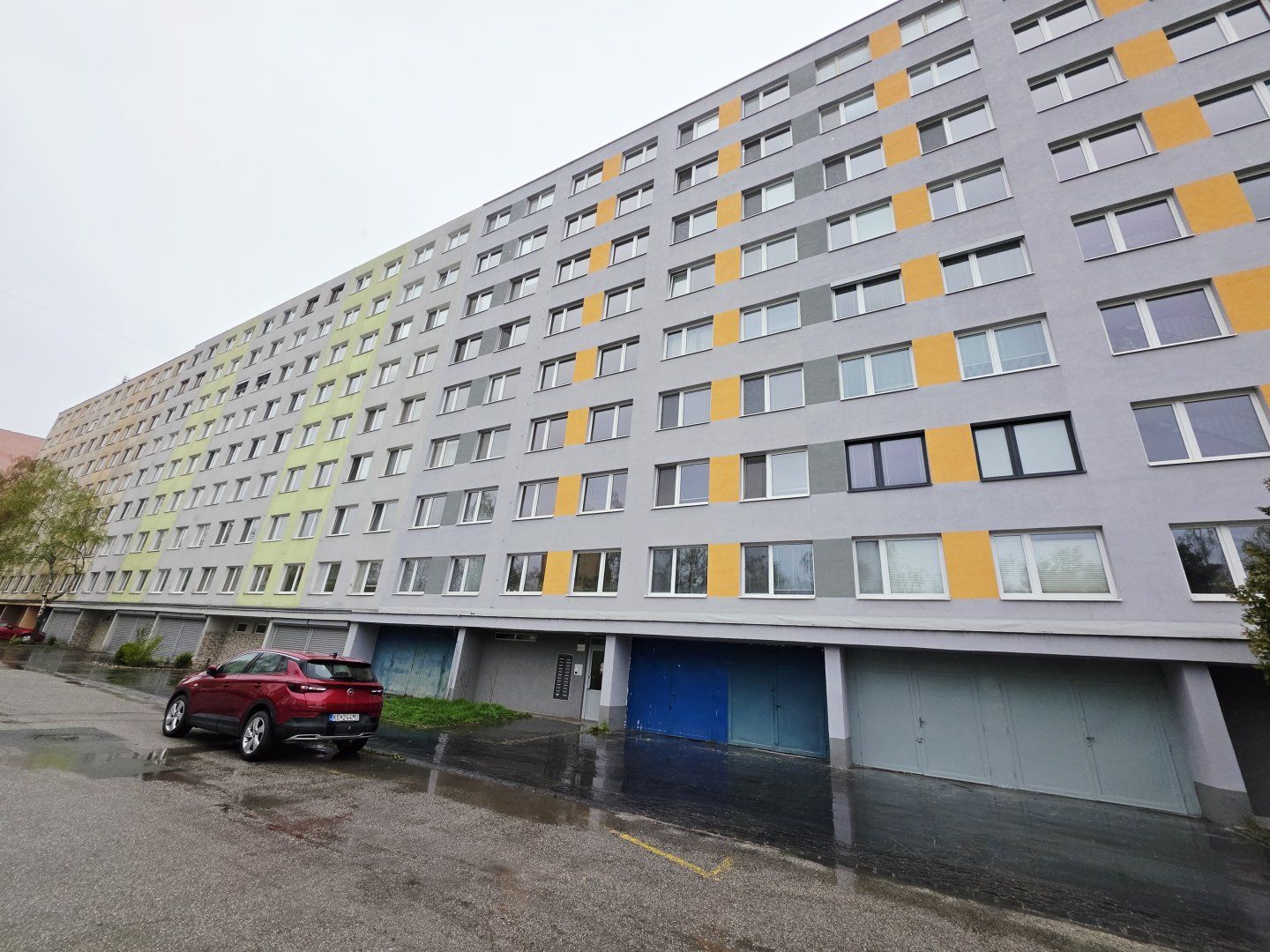 Na predaj 1,5 izbový byt na ulici Krosnianska, Košice - Dargovských hrdinov