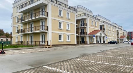NA PREDAJ PRIESTORNÝ 3 IZBOVÝ BYT S TERASOU