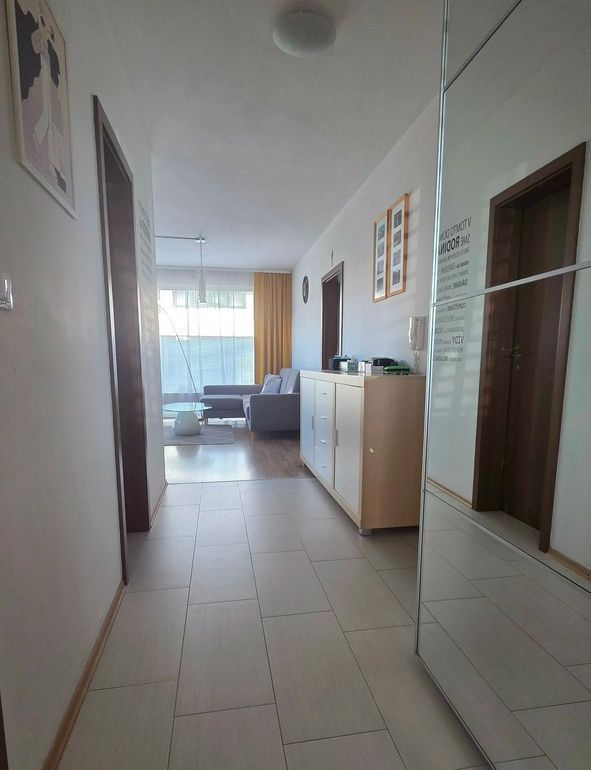 3 - izbový byt vo Hviezdoslavove