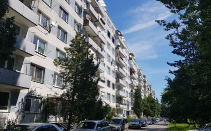 Predám 3 izb.byt Nitra - Chrenová, A.Hlinku super poloha.