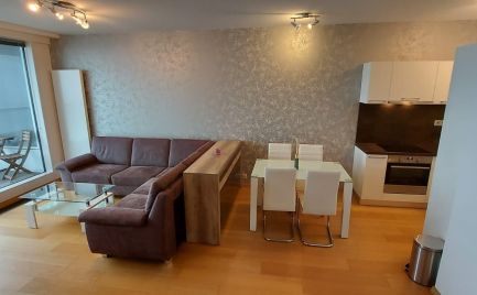 PRENÁJOM 2 izb byt s loggiou Panorama city, Bratislava I., Staré Mesto,  Expis real