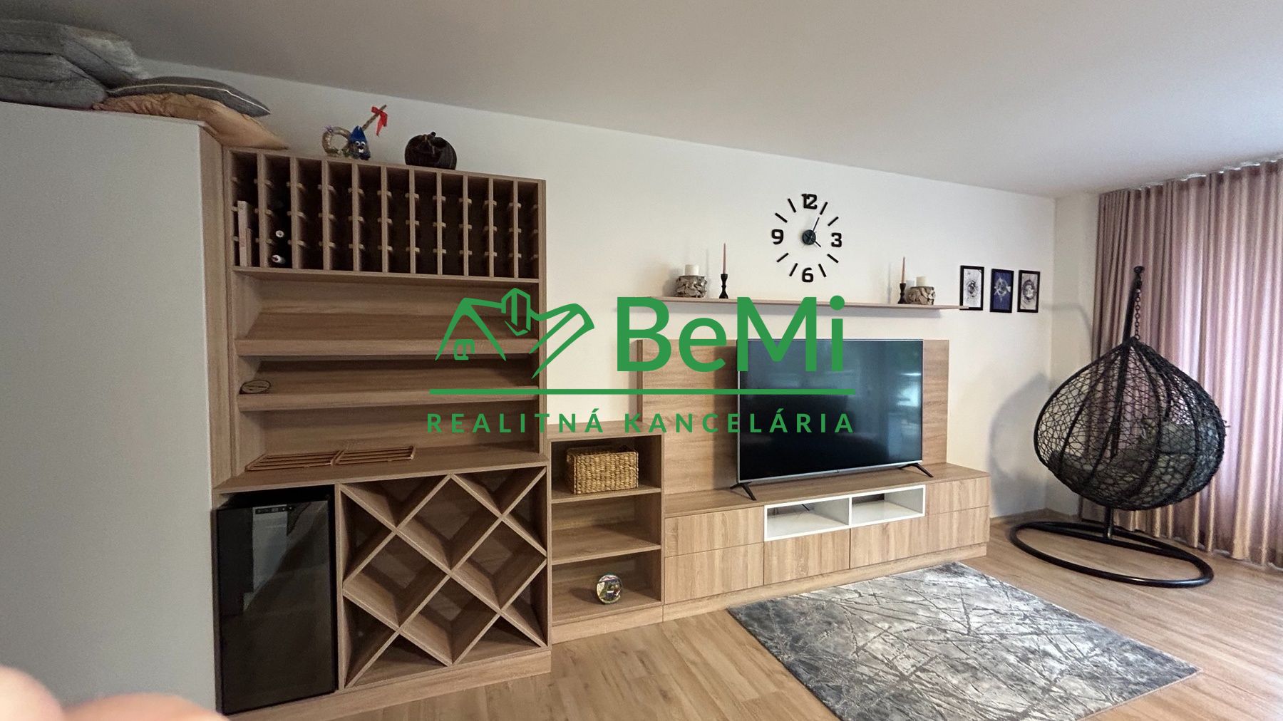 Štýlový 3-izbový byt s terasou a vírivkou na predaj.