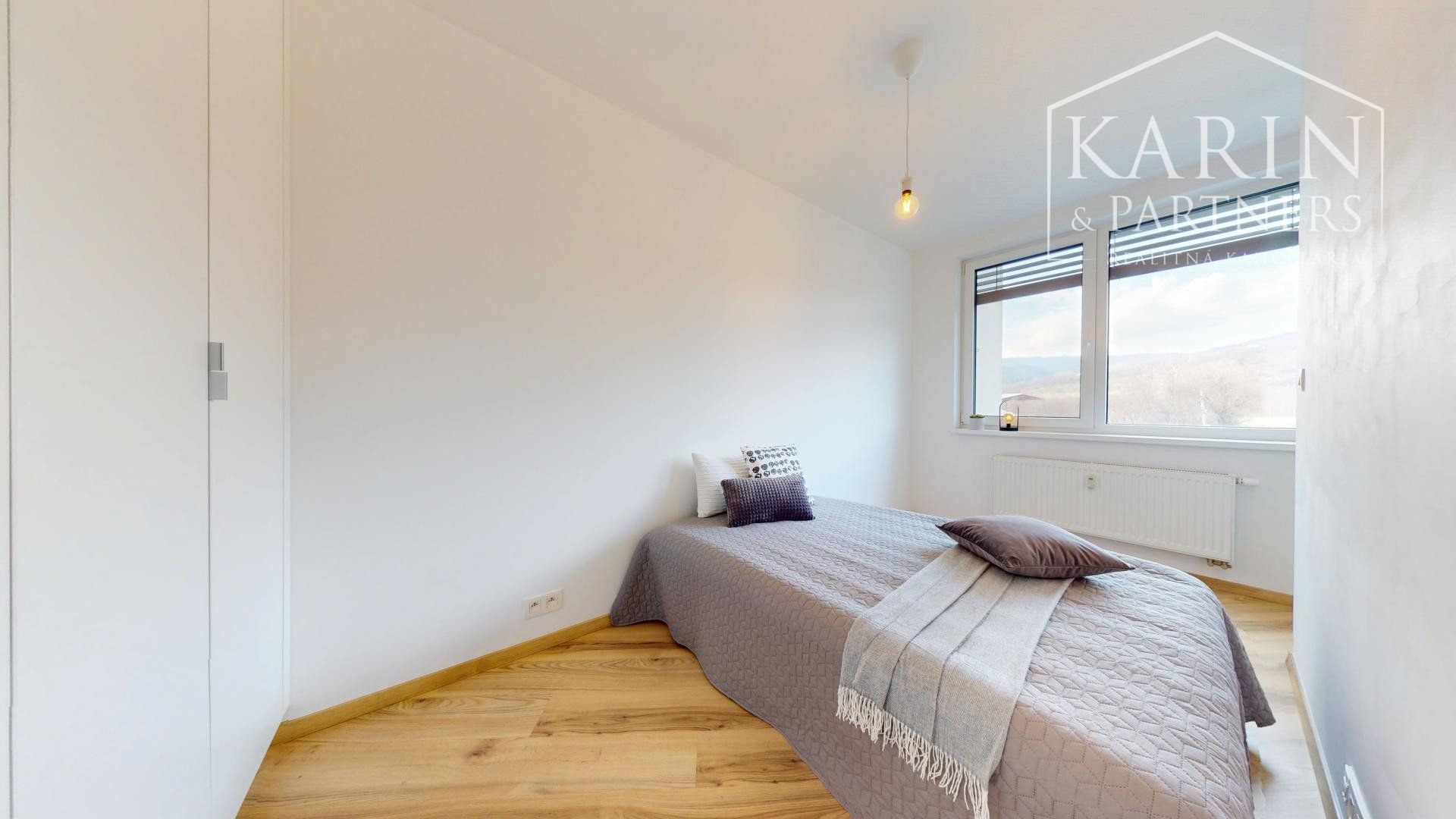 Zariadený 1,5 izbový byt | loggia | Malé Krasňany | výhľad na vinice
