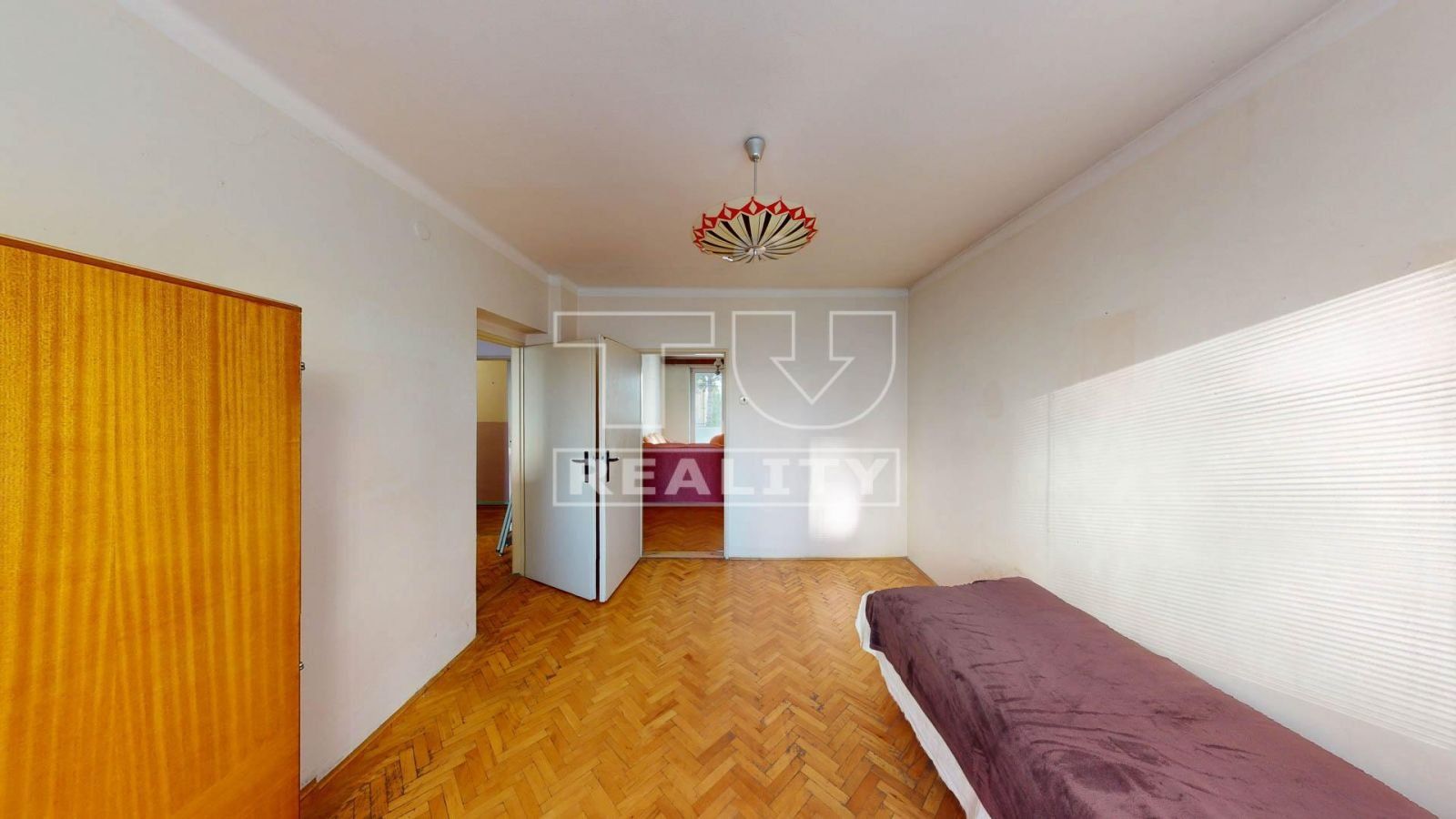 Na predaj priestranný 3-izbový byt s balkónom v obci Bošany