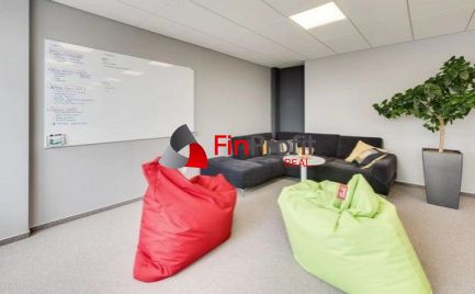 Na prenájom reprezentatívny kancelársky priestor s výmerou od 150 do 576 m2 v Office Centre Jarošova.