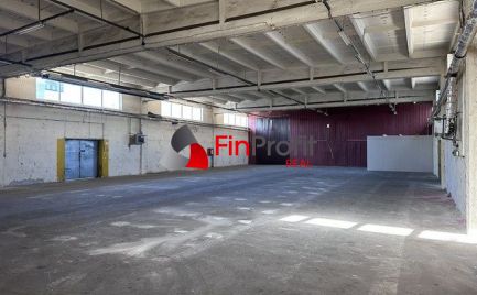 Na prenájom skladový priestor o výmere 560 m2.