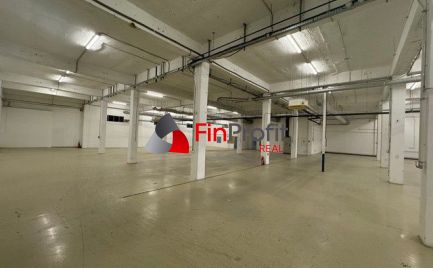 Na prenájom vykurovaný sklad s výmerou 970 m2 so sociálnym zázemím v Rači.