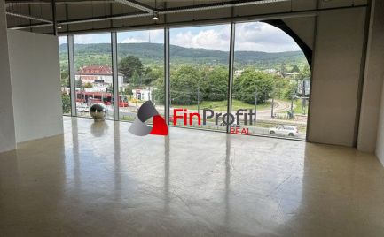 Na prenájom obchodné priestory so zvýhodneným nájomným vo výmerách 50 m2, 170 m2, 260 m2 alebo 440 m2 v OD Lightpark