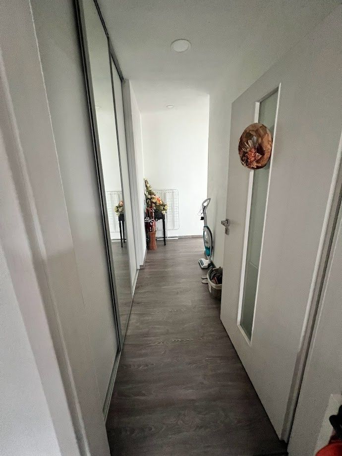 9-izbová rodinná vila s tromi bytmi, garážami a obývateľným podkrovím bez kompromisov