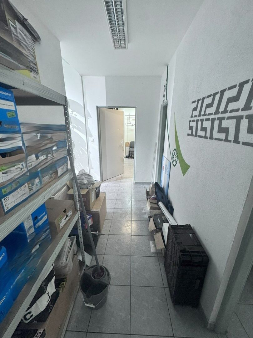 Komerčné priestory s vynikajúcou polohou v Ružinove v blízkosti hlavnej dopravnej tepny s bohatými možnosťami využitia