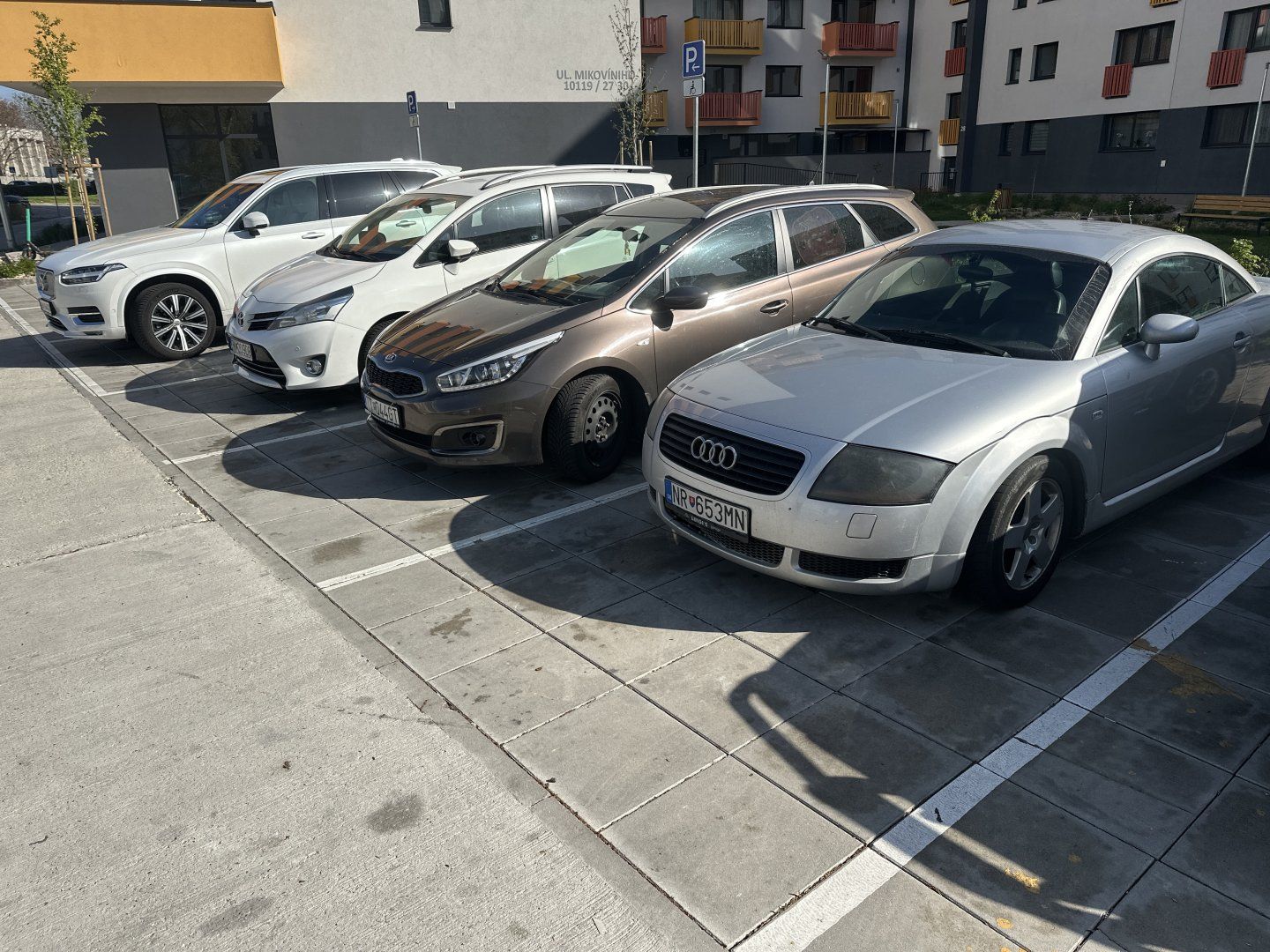 Na prenájom vonk. parkovacie miesto, ul. Mikovíniho, Trnava