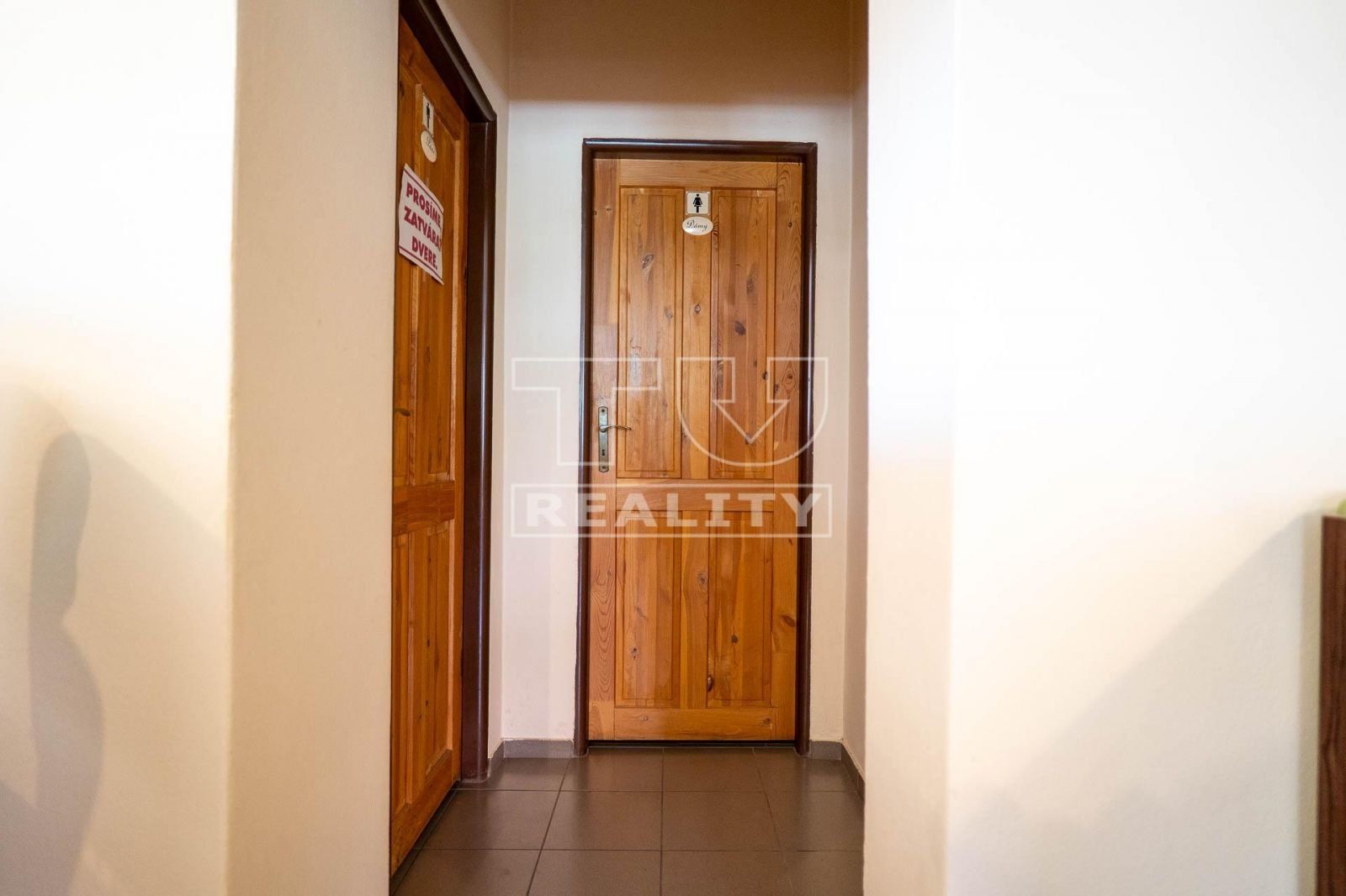 Na predaj pohostinstvo s veľkým potenciálom v obci Rumanová a pozemkom 1919 m2