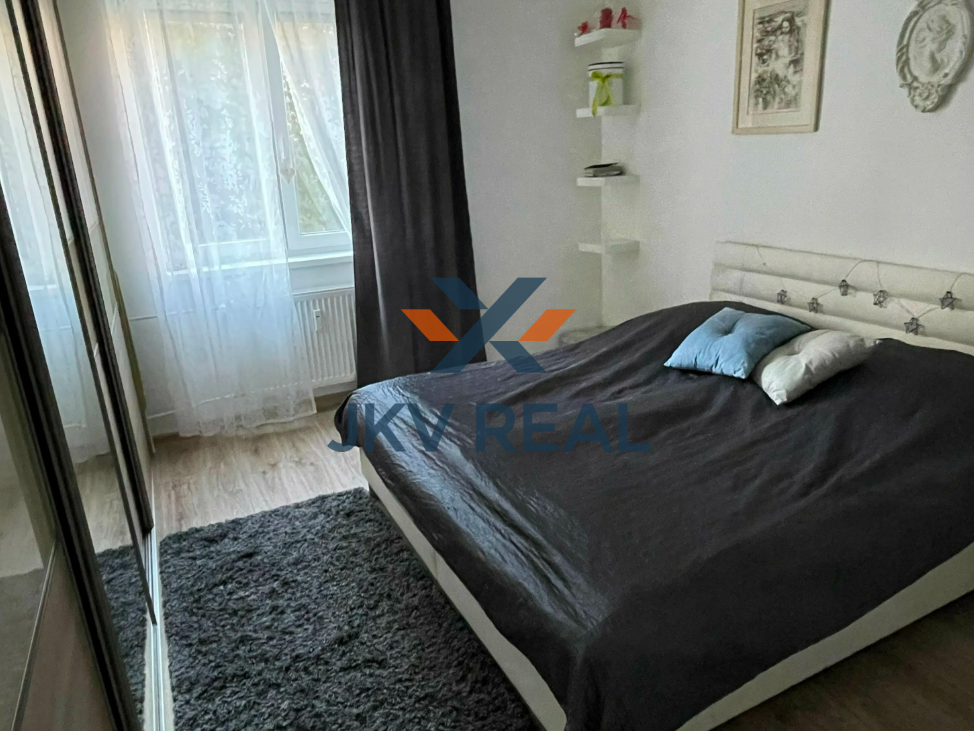 Na prenájom slnečný 2 izbový byt v Bratislave časť Nové Mesto ulica Trnavské Mýto