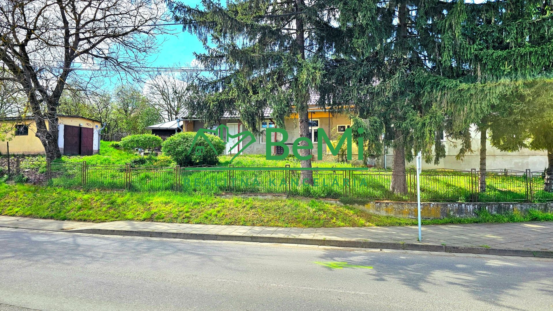 RODINNÝ DOM JESENSKÉ - EXKLUZÍVNE NA PREDAJ
