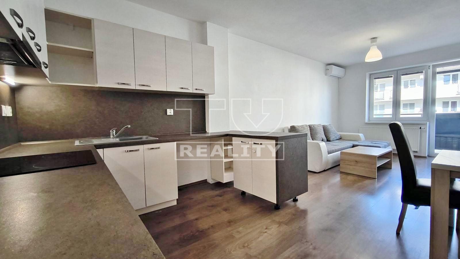 Priestranný 2-izbový byt s loggiou – moderný a útulný domov v meste pod Karpatmi, PEZINOK, 55,81 m2