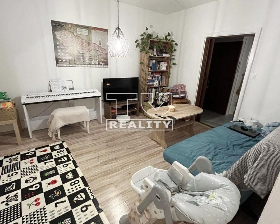 TUreality ponúka na predaj 3i byt na sídlisku Sekier vo Zvolene o výmere 63 m² po kompletnej rekonštrukcii