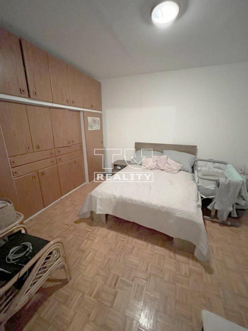 TUreality ponúka na predaj 3i byt na sídlisku Sekier vo Zvolene o výmere 63 m² po kompletnej rekonštrukcii