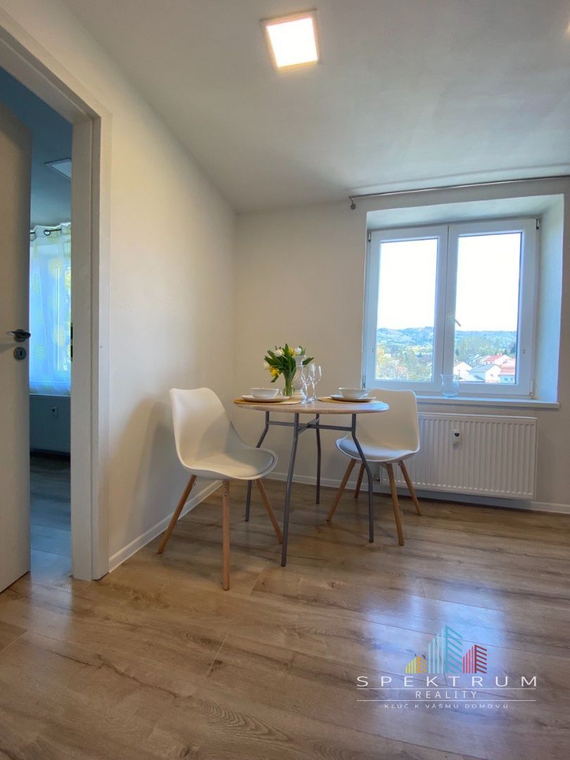 SPEKTRUM REALITY- Na PREDAJ 1 -izbový byt, 28 m2, Handlová, 29.Augusta