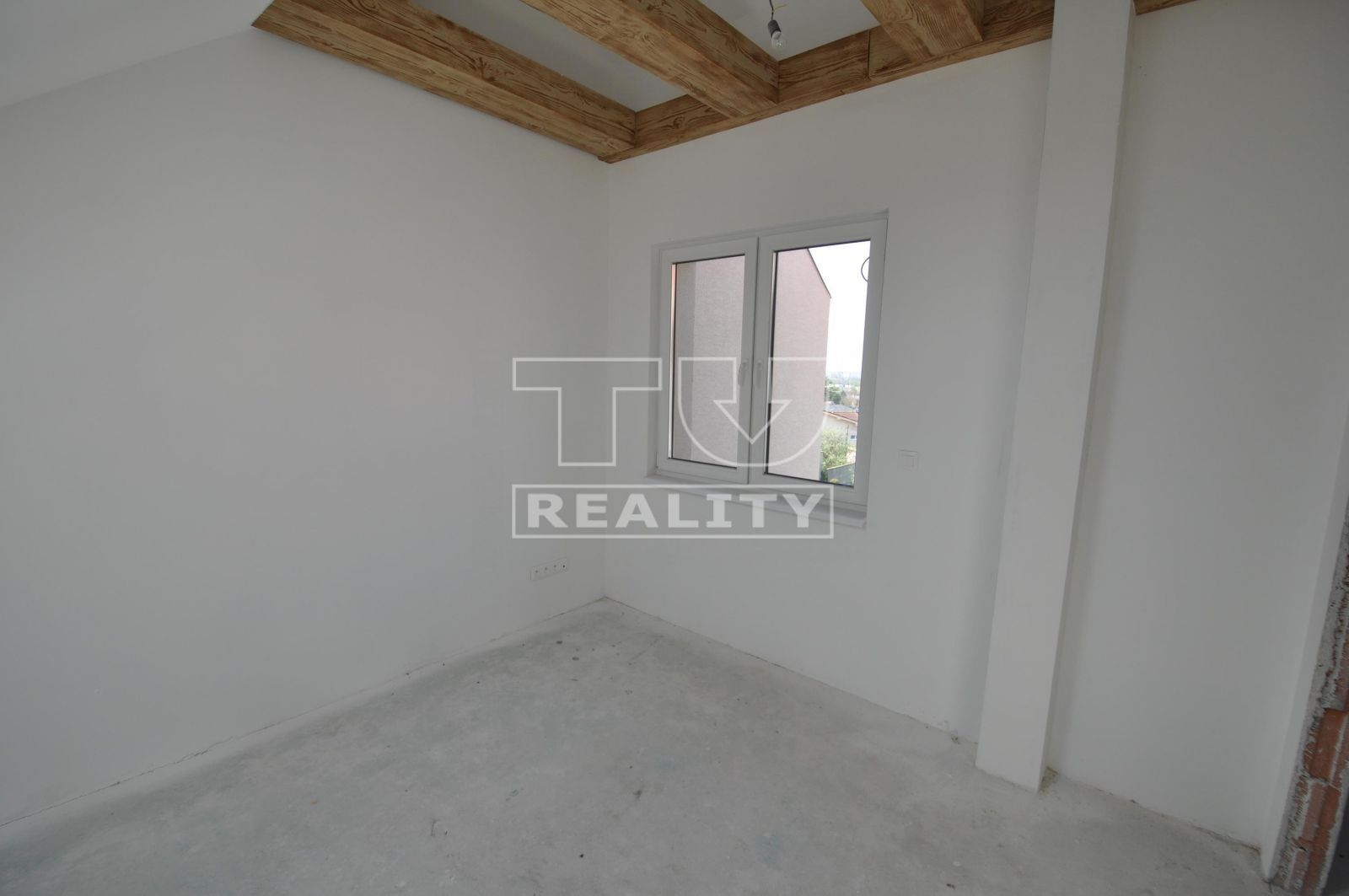 Hotovo, skolaudované, nasťahujte sa! Rodinný dom v Záhorskej Bystrici, 179m2