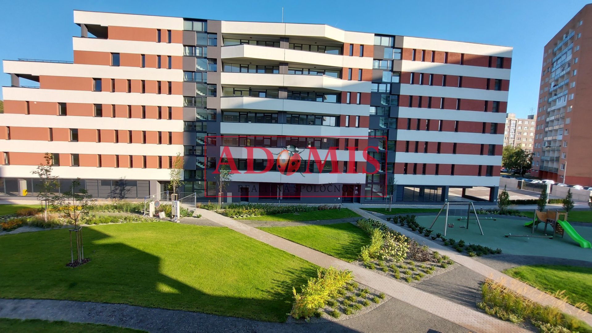 na prenájom bezbariérový byt 2+1, LAGO,Nad Jazerom Košice 78,5 m2, parking
