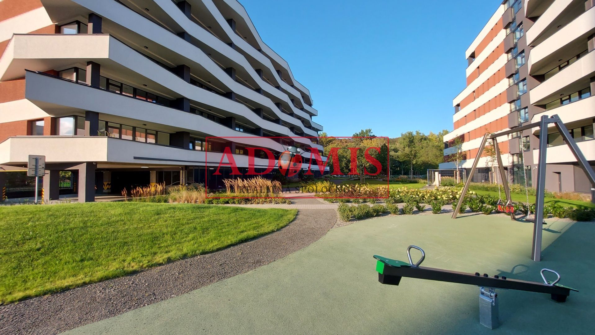 na prenájom bezbariérový byt 2+1, LAGO,Nad Jazerom Košice 78,5 m2, parking