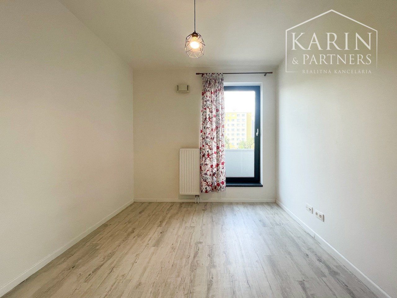 Jedinečný 3-izbový byt s terasou a garážou Petržalka City
