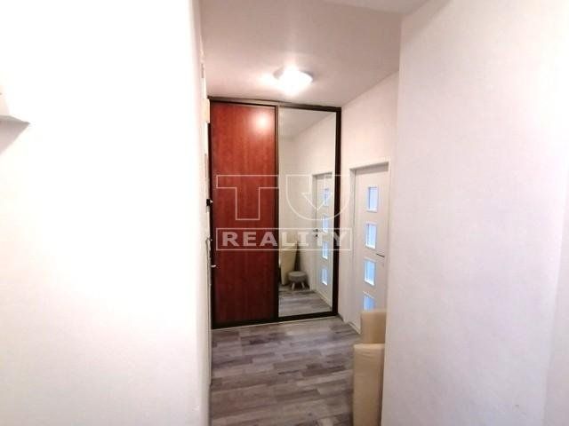 NA PREDAJ PEKNÝ 2-IZBOVÝ BYT V NOVEJ DUBNICI 64M2 PLUS PIVNICA 12,8M2