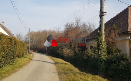 Predám stavebný pozemok Podhorany Sokolníky 5867m2.