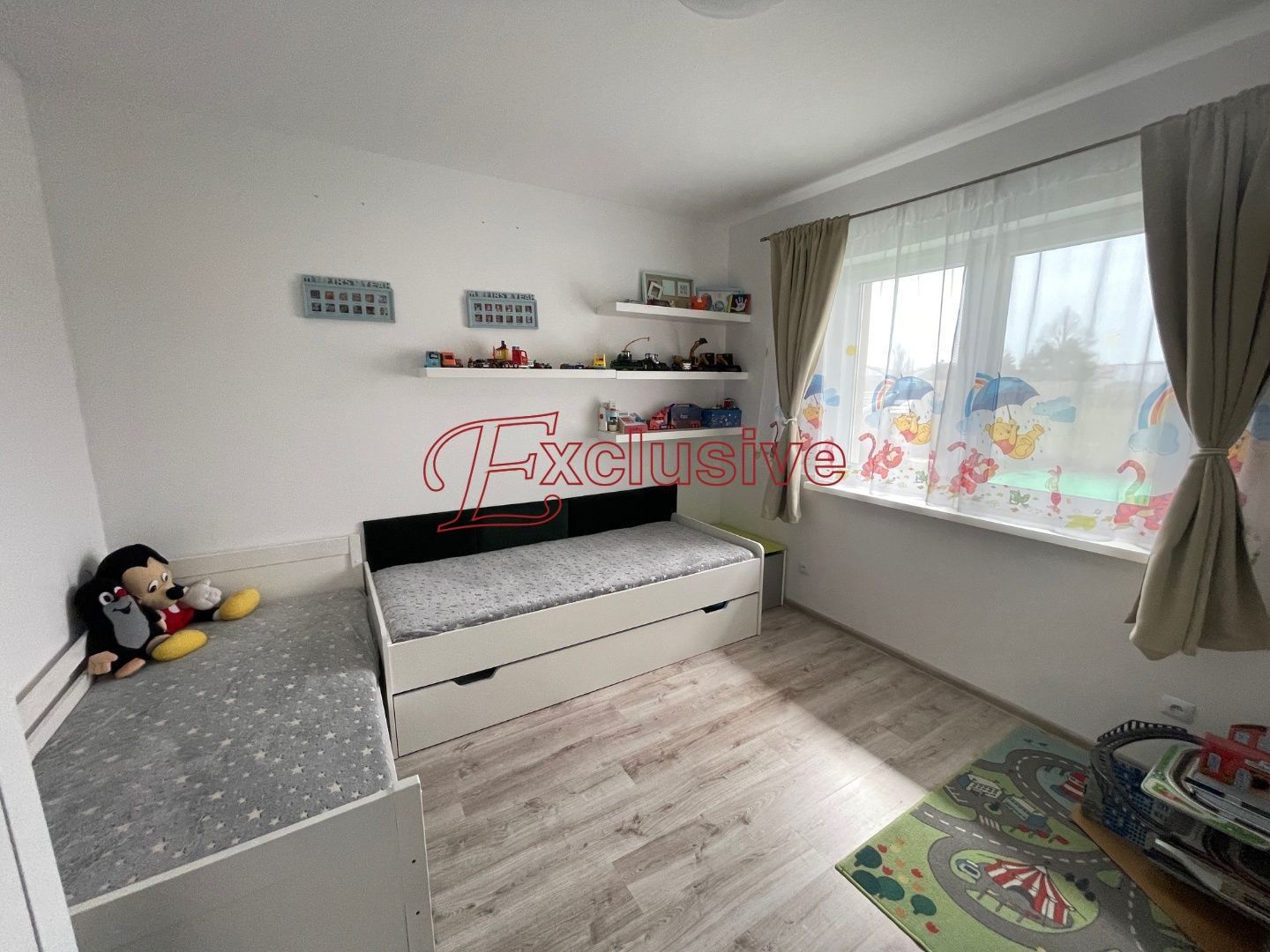 Novostavba 4 izbového bungalovu v kľudnej časti obce
