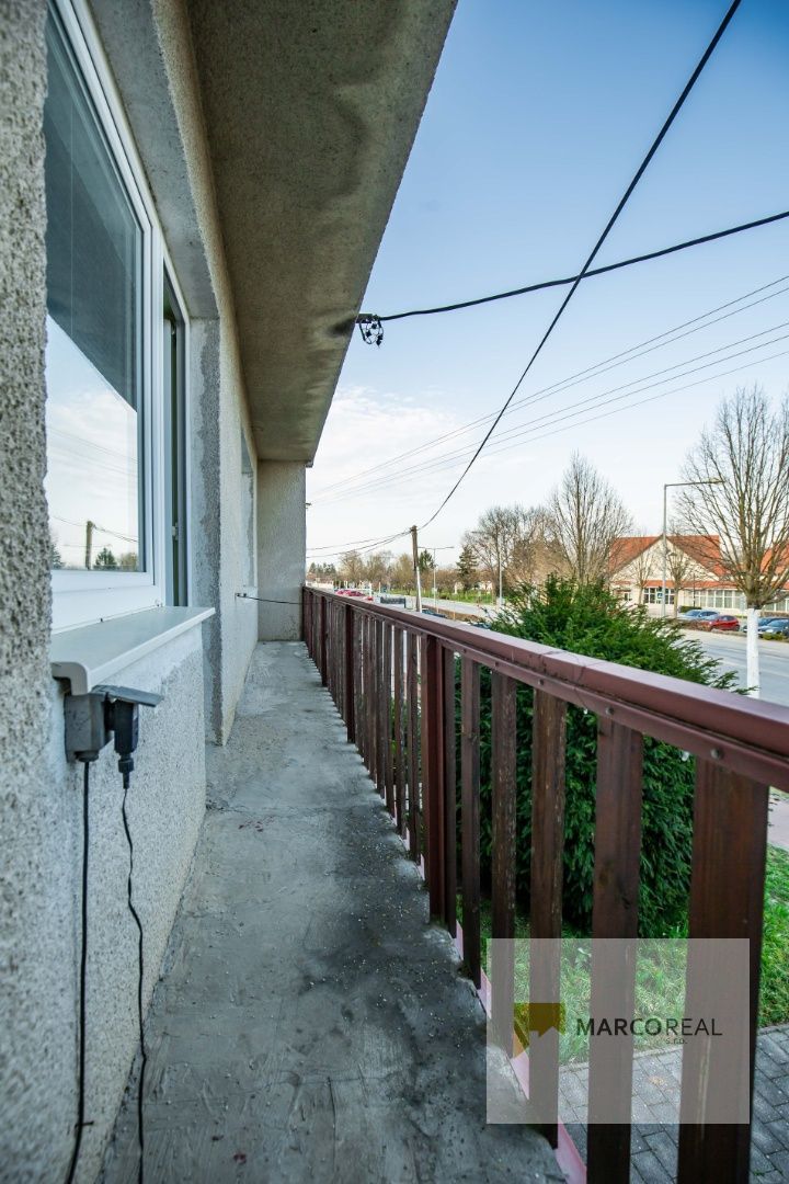 Veľký 5-izbový RD v obci MADUNICE len 8 km od Hlohovca,  o výmere 240 m2, pozemok 706 m2, pôvodný stav