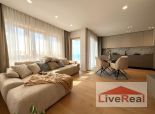 2izb, Makarska, centrum, 500m od mora, novostavba,