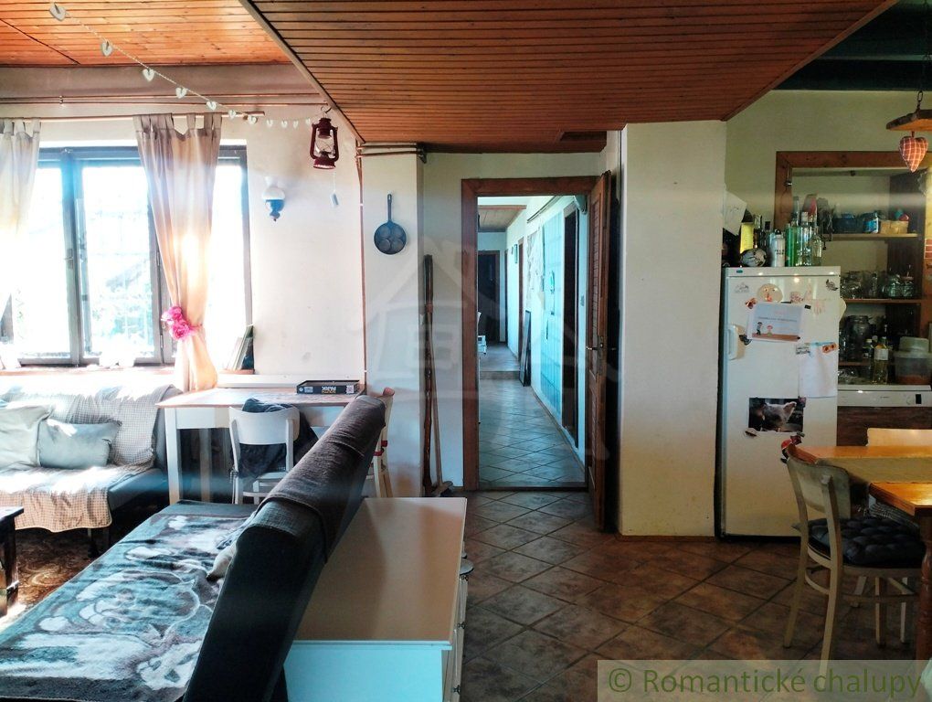 Chalupa na polosamote s ovocným sadom a nádherným výhľadom na predaj