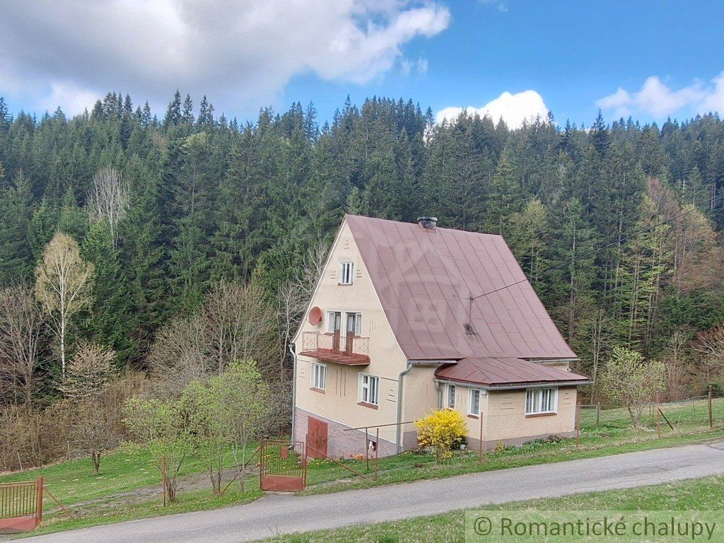 Predaj Rodinný dom Rodinný dom-Predaj-Korňa-105000.00 €