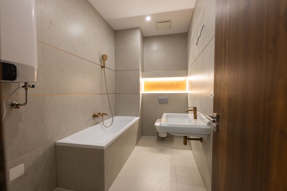 Iný-Predaj-Bratislava - mestská časť Staré Mesto-455000.00 €
