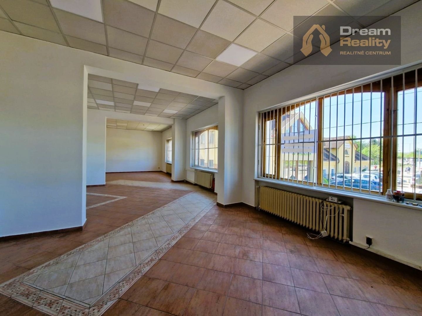 Obchodno-kancelársky priestor Budatín | 130 m2