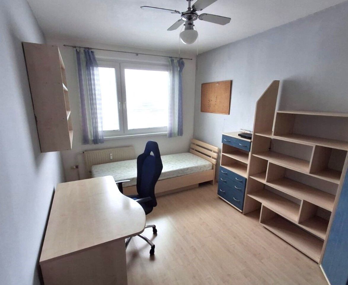 3 izbový byt neďaleko sadu J. Kráľa na prenájom