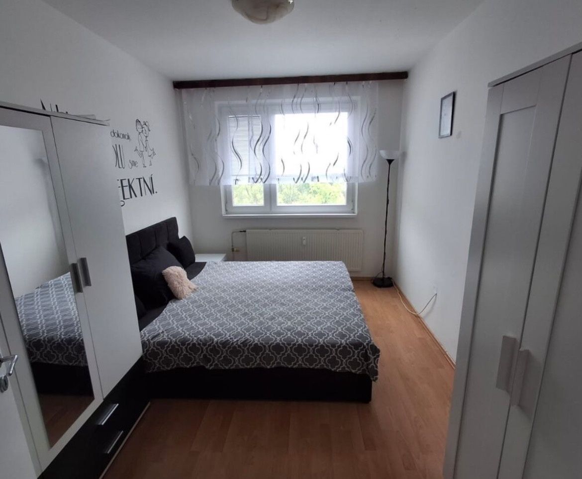 3 izbový byt neďaleko sadu J. Kráľa na prenájom