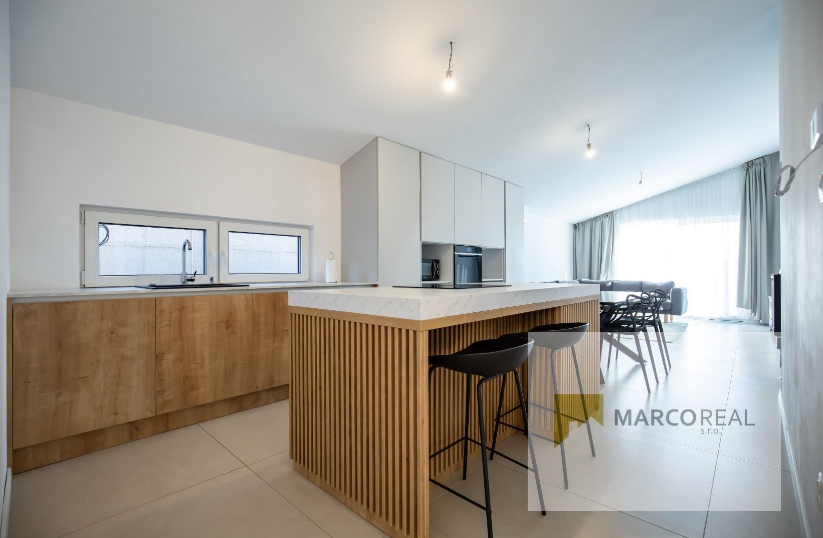 4-izb. NOVOSTAVBA RD v obci ŽLKOVCE kúsok od Trnavy, pozemok o výmere 844 m2, klimatizácia