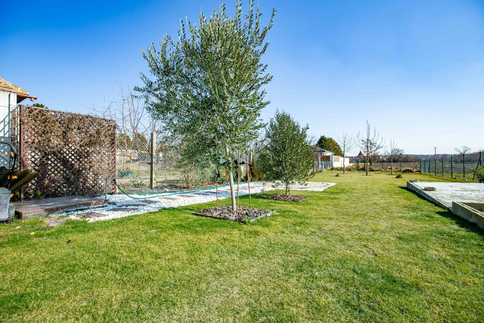 4-izb. NOVOSTAVBA RD v obci ŽLKOVCE kúsok od Trnavy, pozemok o výmere 844 m2, klimatizácia