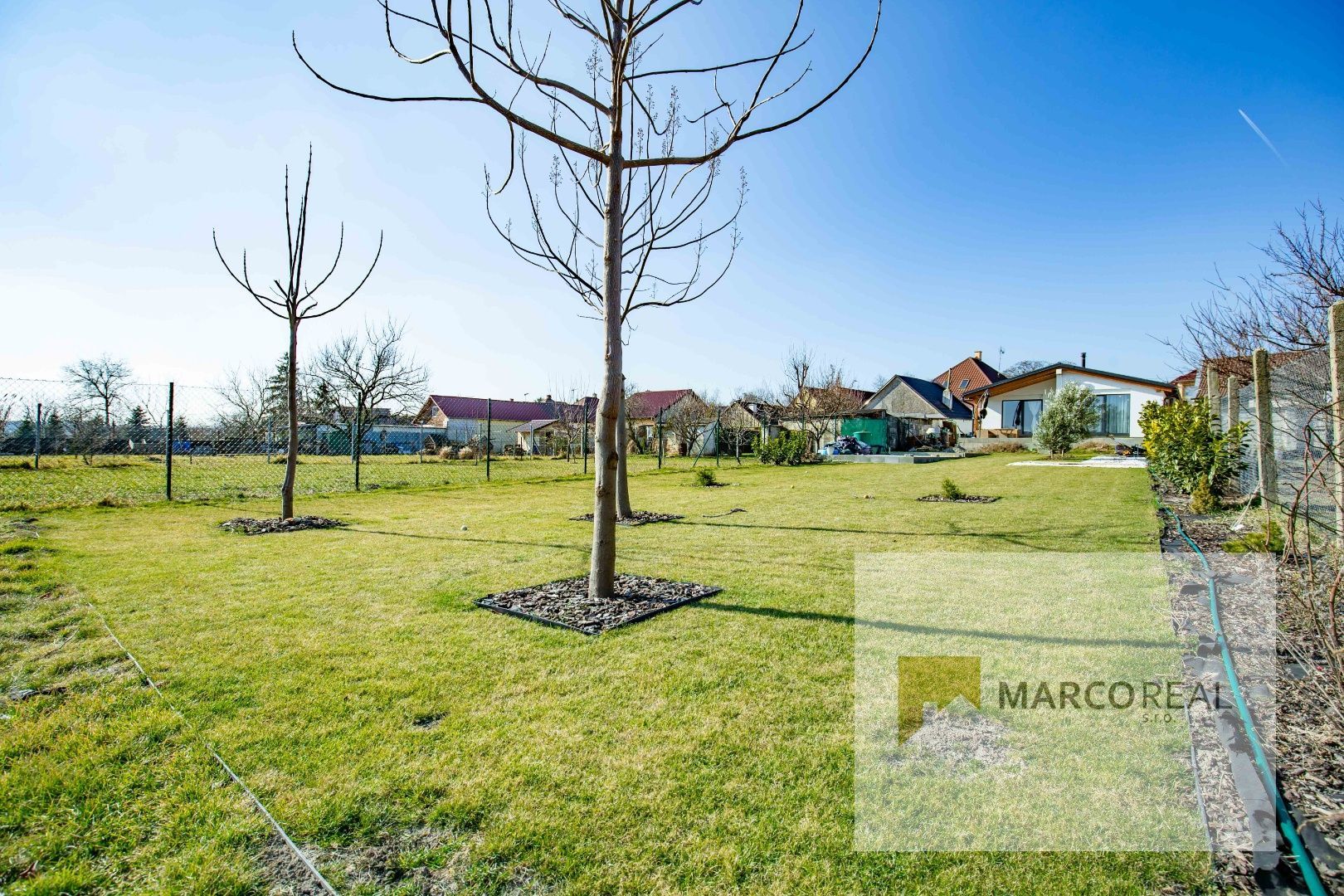 4-izb. NOVOSTAVBA RD v obci ŽLKOVCE kúsok od Trnavy, pozemok o výmere 844 m2, klimatizácia