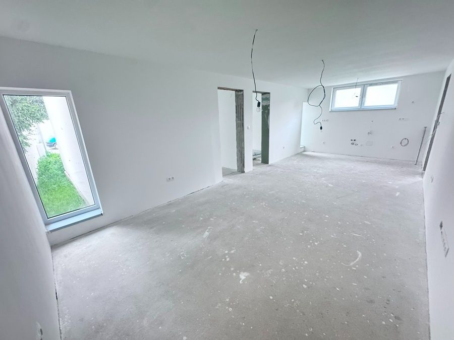 Predaj Iný Iný-Predaj-Bratislava - mestská časť Ružinov-288000.00 €