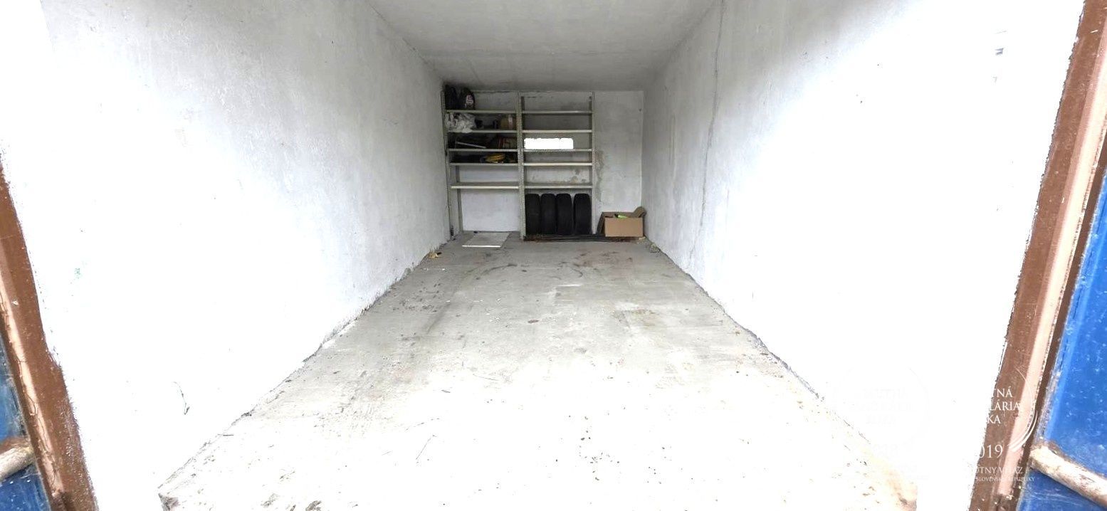 Predaj Garáž Garáž-Predaj-Banská Bystrica-19900.00 €