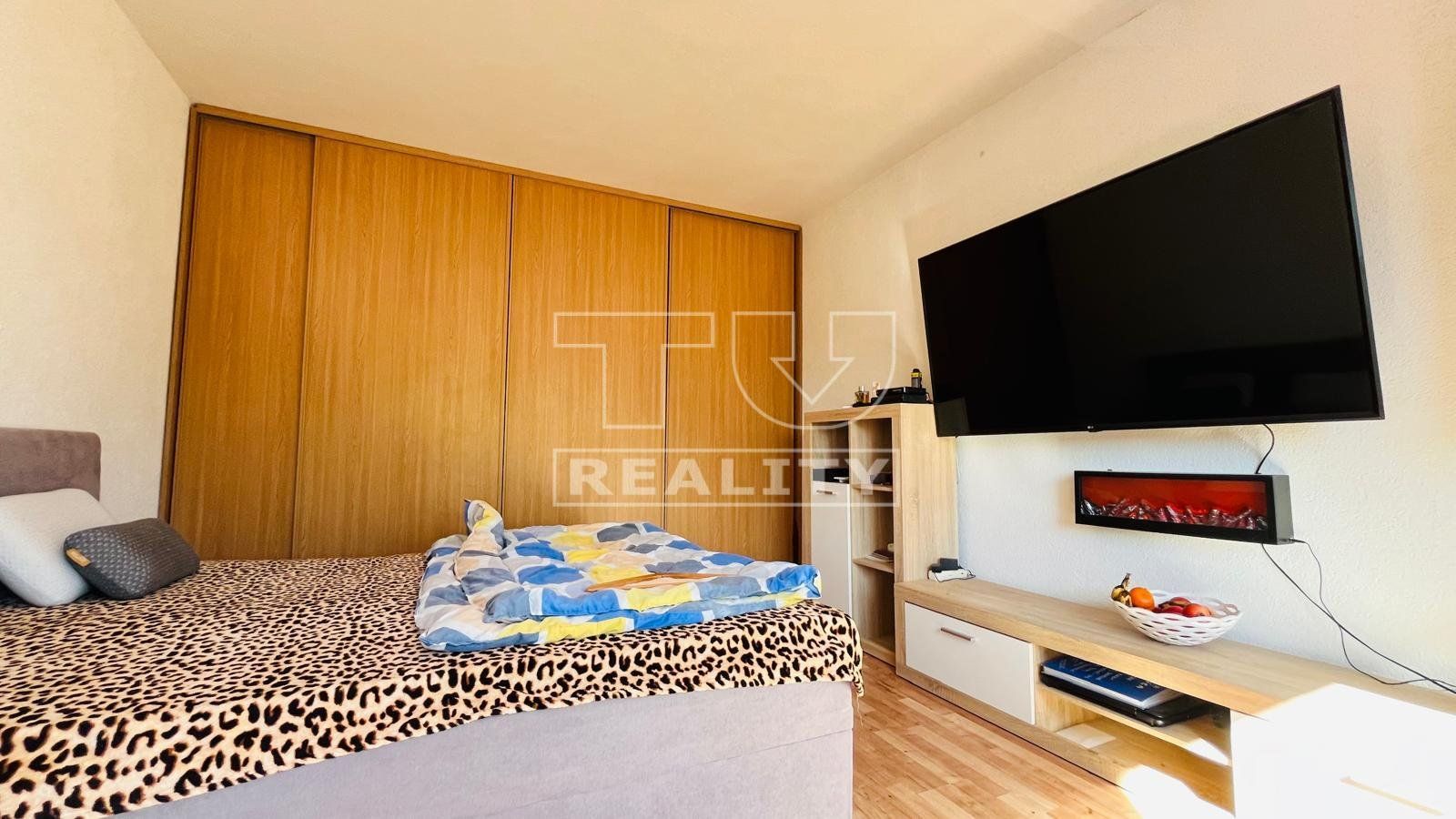 TUreality ponúka na predaj 1i byt na sídlisku Záhonok vo Zvolene o výmere 39 m² po kompletnej rekonštrukcii