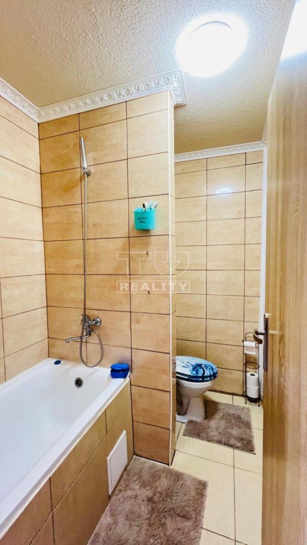 TUreality ponúka na predaj 1i byt na sídlisku Záhonok vo Zvolene o výmere 39 m² po kompletnej rekonštrukcii