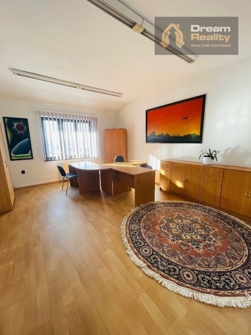 Dream Reality Vám ponúka na prenájom lukratívne kancelárske a administratívne priestory - v centre mesta Žilina