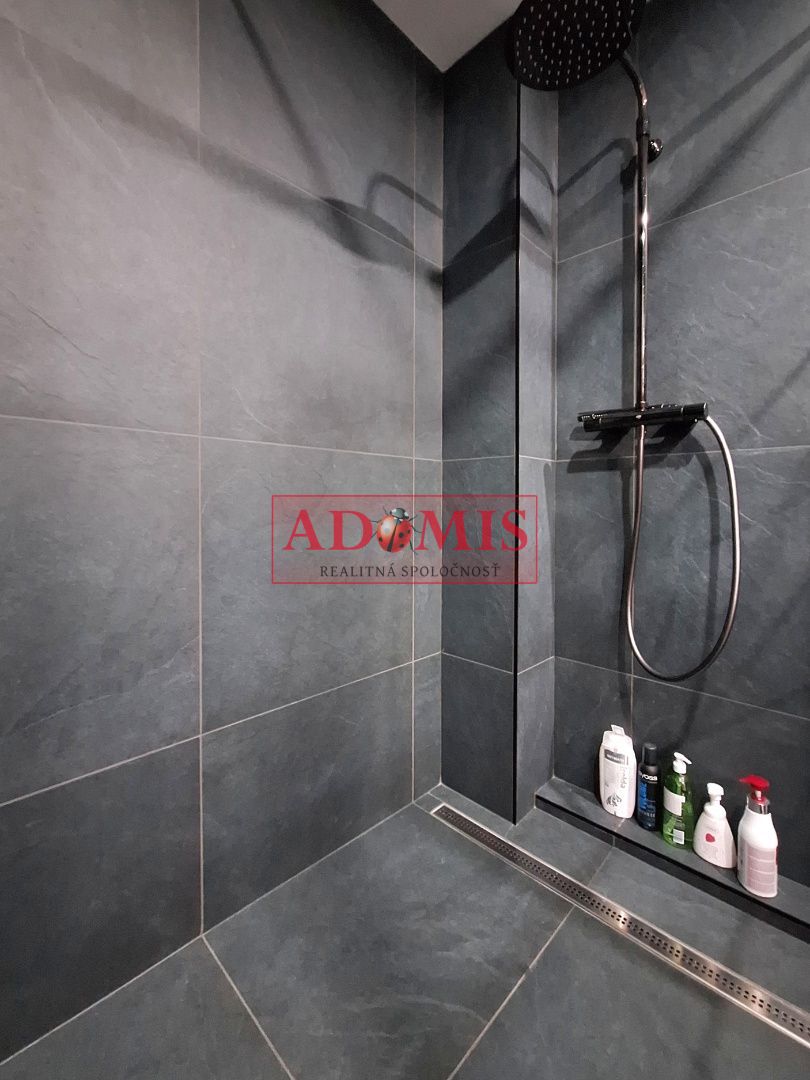 ADOMIS - 3-izb bezbariérový byt, loggia 71m2, rekonštrukcia, Muškátová ulica, Košice Západ