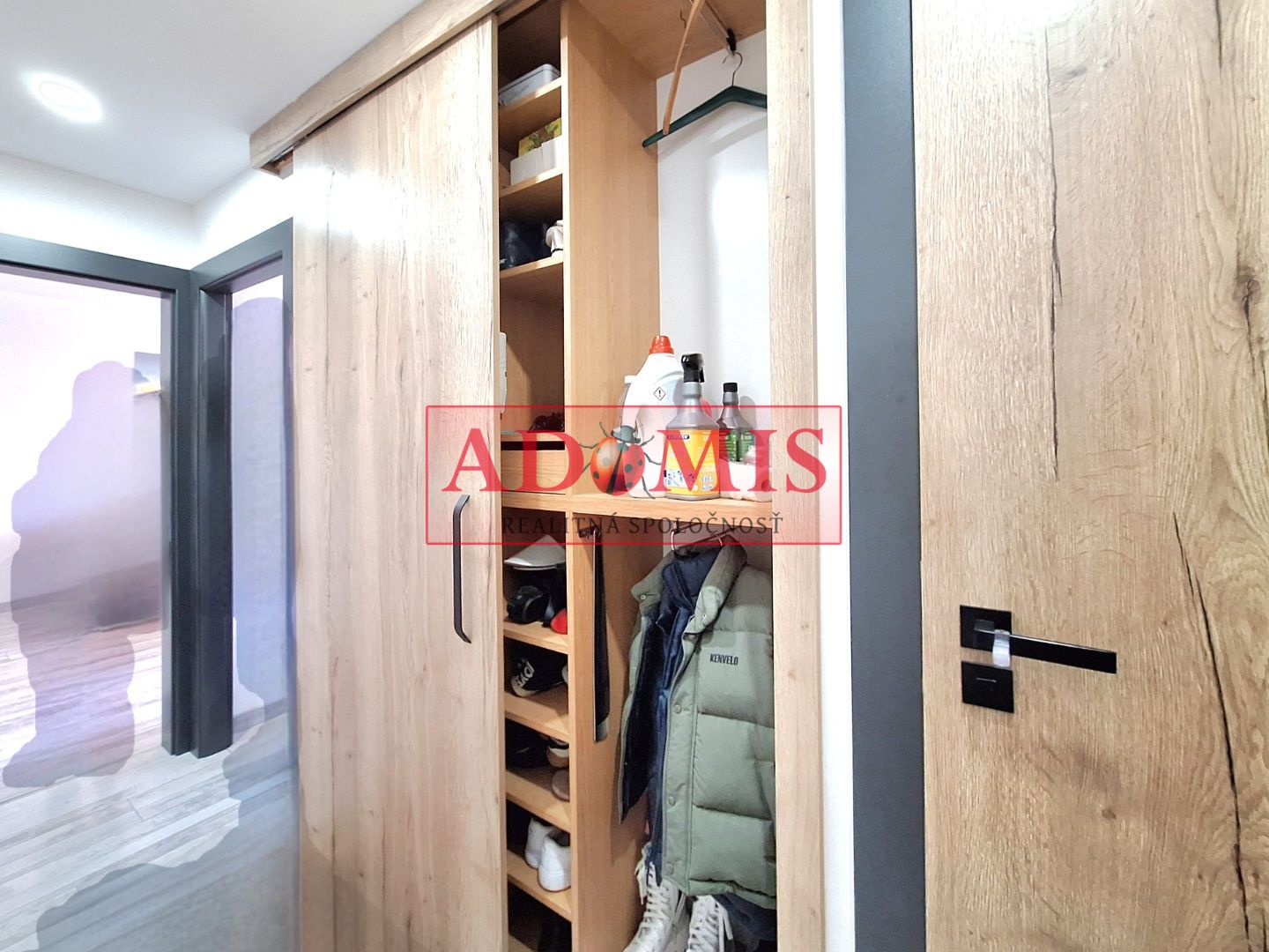 ADOMIS - 3-izb bezbariérový byt, loggia 71m2, rekonštrukcia, Muškátová ulica, Košice Západ