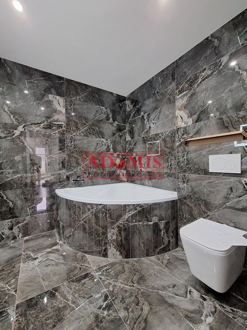 ADOMIS - Predám moderné 5izbové bungalovy 128m2, tepelné čerpadlo, Vyšná Kamenica, len 15min z Košíc.