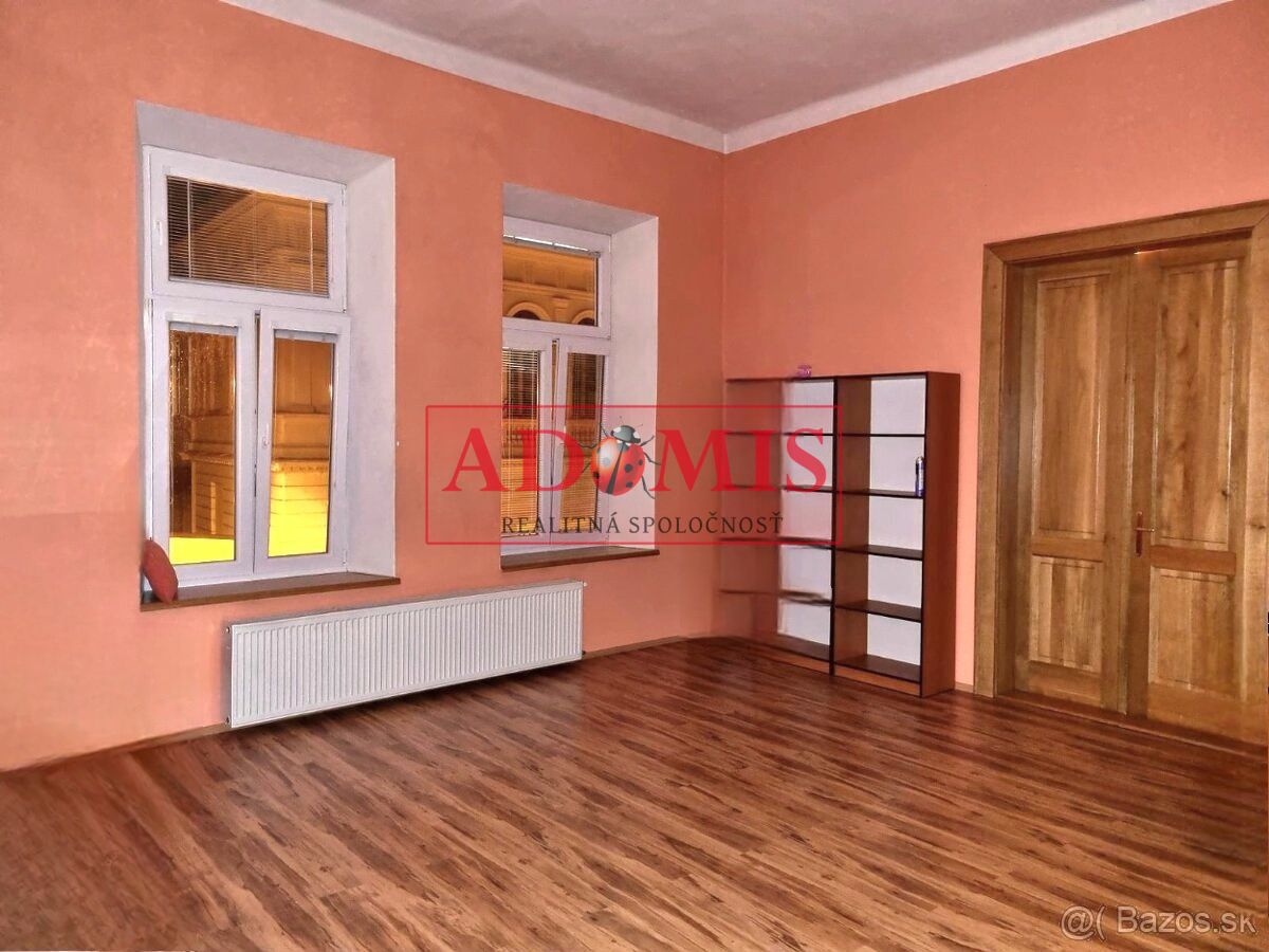 ADOMIS - Predám 2-izbový byt 60m2 Mlynská ul., Košice centrum, parkovanie vo dvore