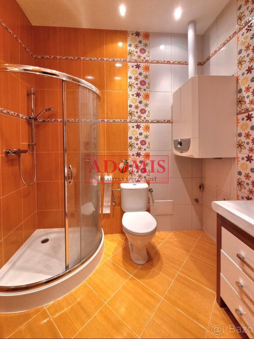 ADOMIS - Predám 2-izbový byt 60m2 Mlynská ul., Košice centrum, parkovanie vo dvore